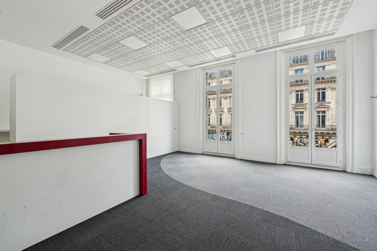 Bureau Paris 958m² Location bureau Paris OLBUR2419480 2